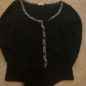 John galt chettah black  sleeve